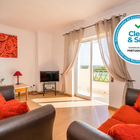 Two Bedroom Ground Floor Olhos De Agua Apartment Albufeira