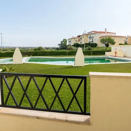 Apartment Two Bedroom Ground Floor Olhos De Agua Albufeira