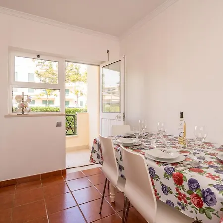 Apartment Two Bedroom Ground Floor Olhos De Agua Albufeira